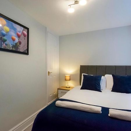 Free Parking! Very Large 2 Bedroom Clifton Flat Bristol Esterno foto