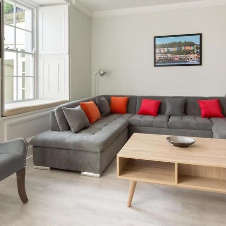 Free Parking! Very Large 2 Bedroom Clifton Flat Bristol Esterno foto