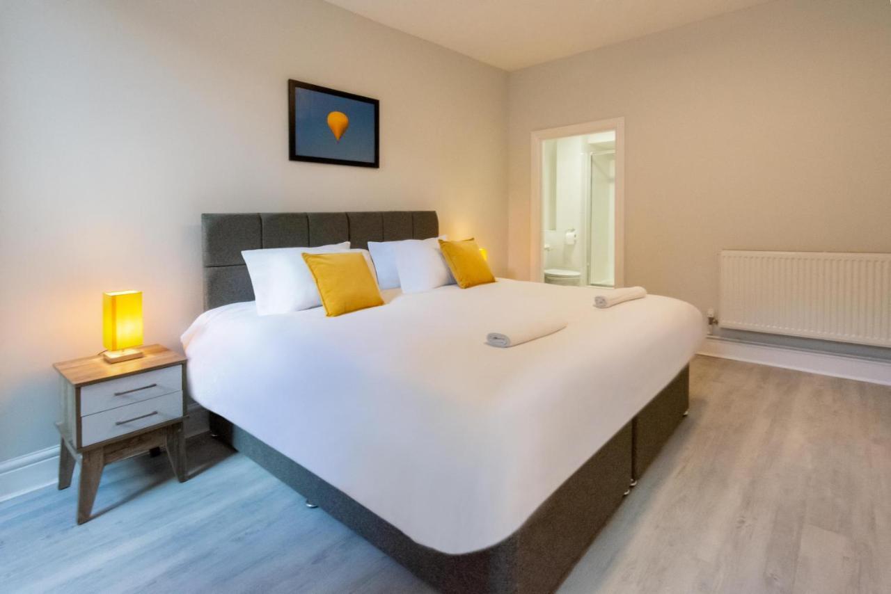 Free Parking! Very Large 2 Bedroom Clifton Flat Bristol Esterno foto