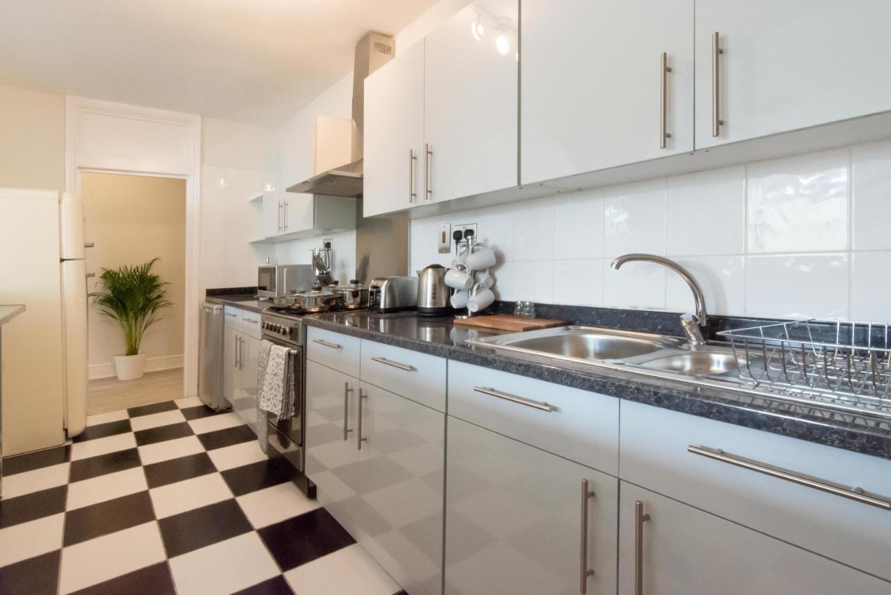 Free Parking! Very Large 2 Bedroom Clifton Flat Bristol Esterno foto