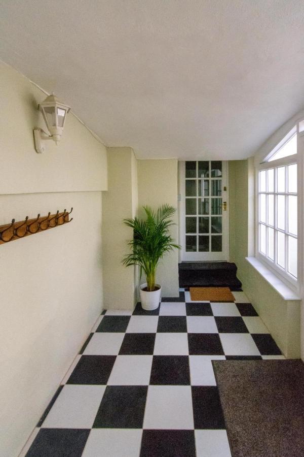 Free Parking! Very Large 2 Bedroom Clifton Flat Bristol Esterno foto