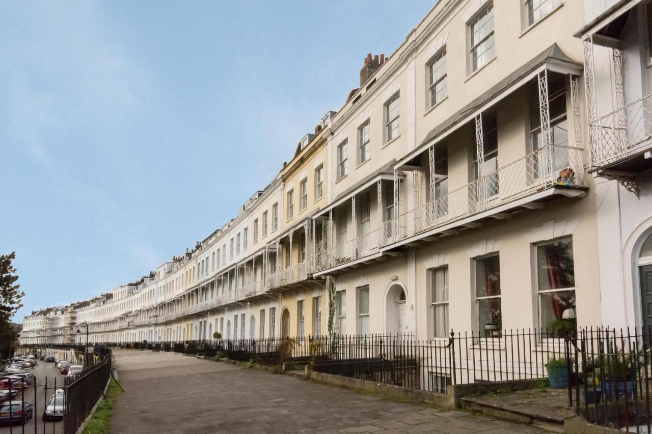 Free Parking! Very Large 2 Bedroom Clifton Flat Bristol Esterno foto