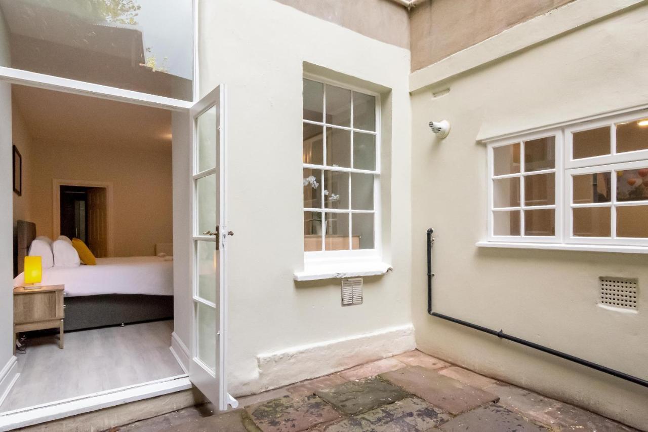 Free Parking! Very Large 2 Bedroom Clifton Flat Bristol Esterno foto