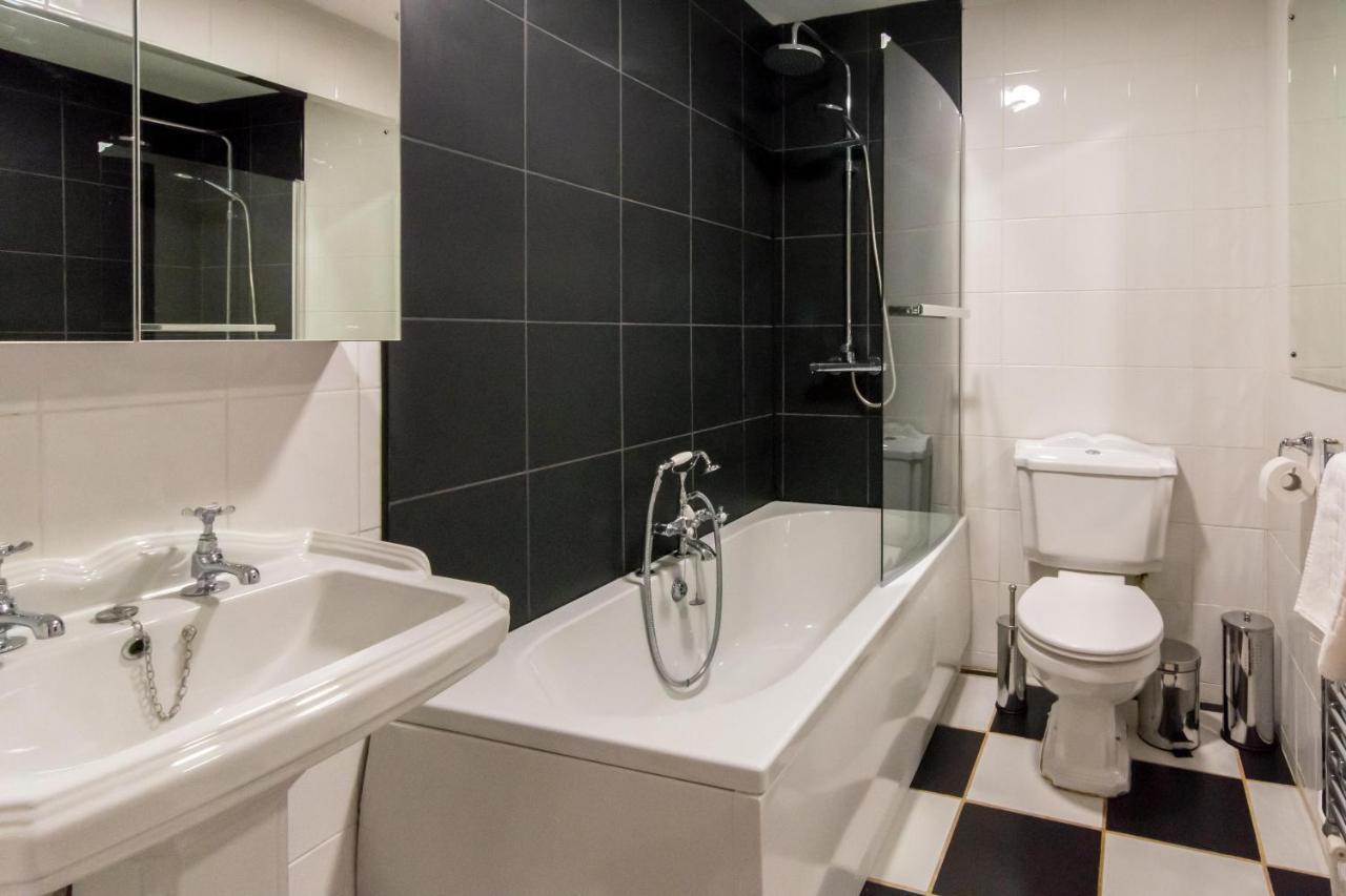 Free Parking! Very Large 2 Bedroom Clifton Flat Bristol Esterno foto